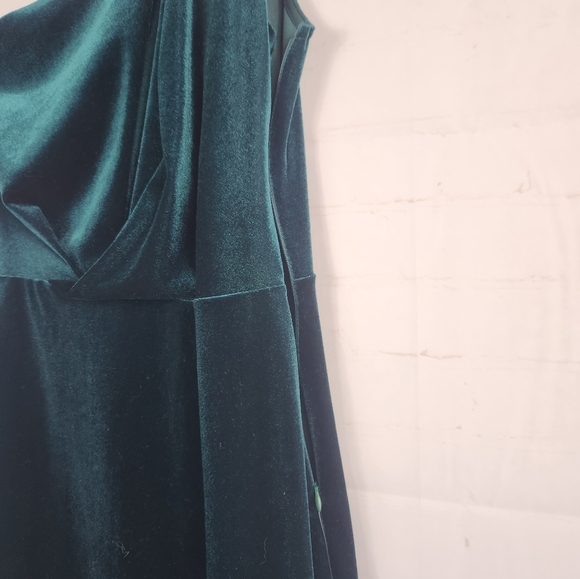 Lulus Velvet Bodycon One Shoulder Dress Cocktail Holiday Wedding Forest Green XS - Picture 9 of 14